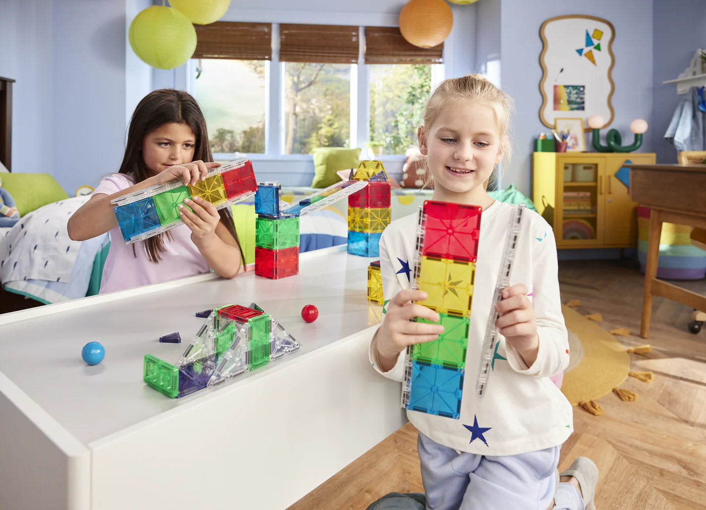 Magna-Tiles® Rail Racers Deluxe 90-Piece Set
