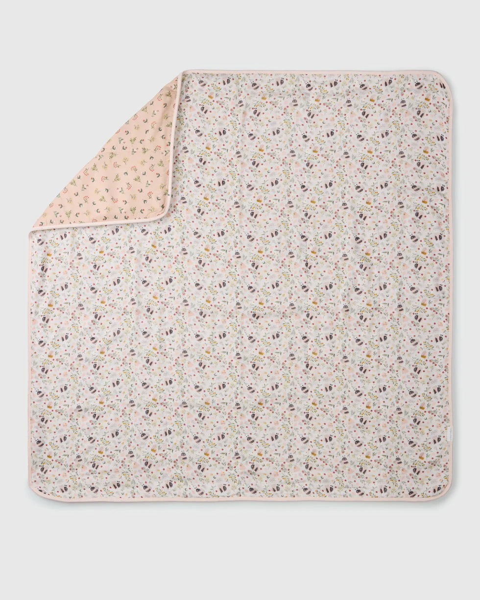 Muslin Quilt- Bumble Bees