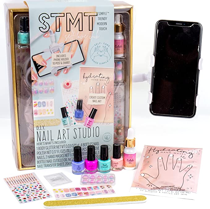 Rename Nail Art Studio
