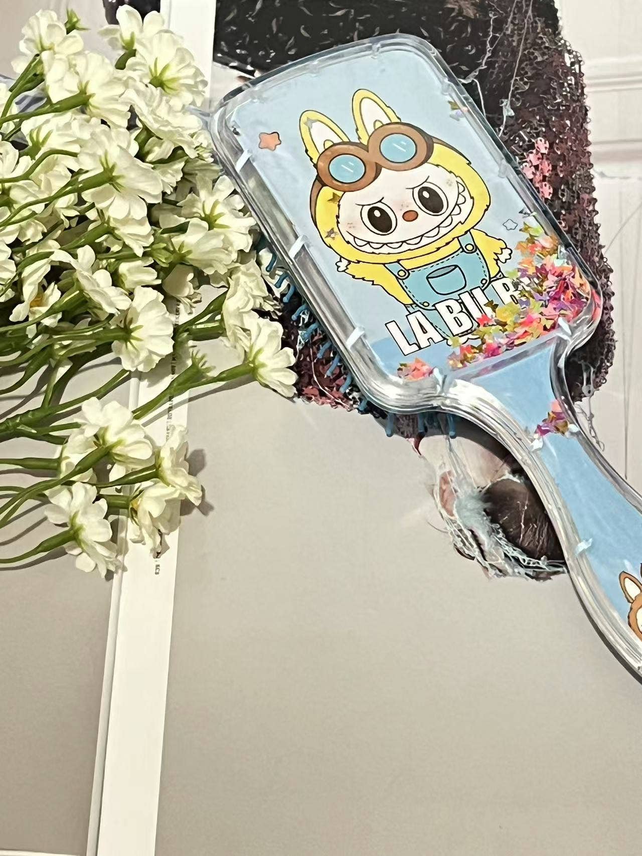 Labubu Liquid Sequins Hair Brush