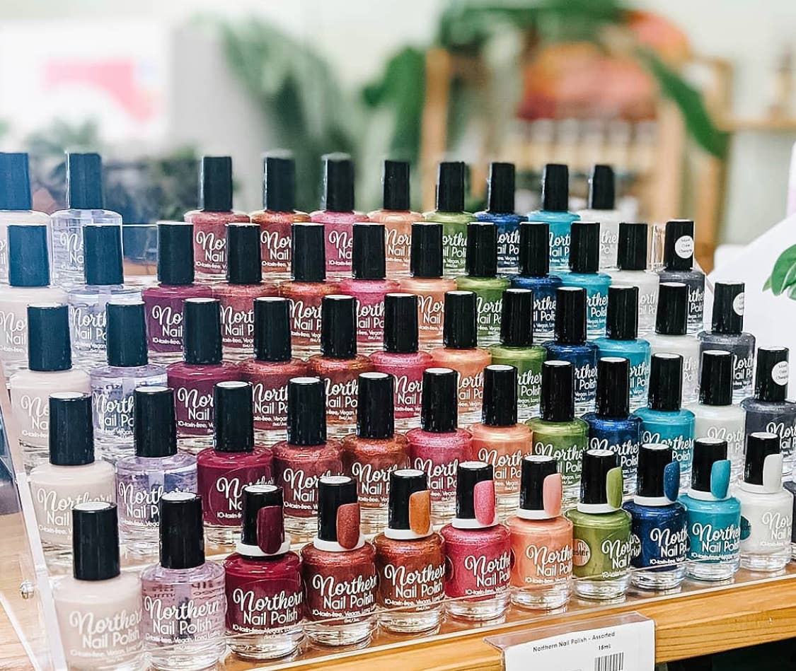 Cupcake Frosting ~ Mood Color Change Birthday Nail Polish