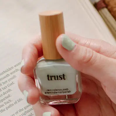 Trust - Nail Polish with Inspiring Reminder - Mint