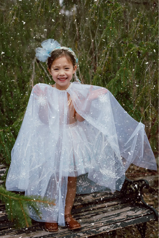 Winter Wonderland Cape, Size 3-4