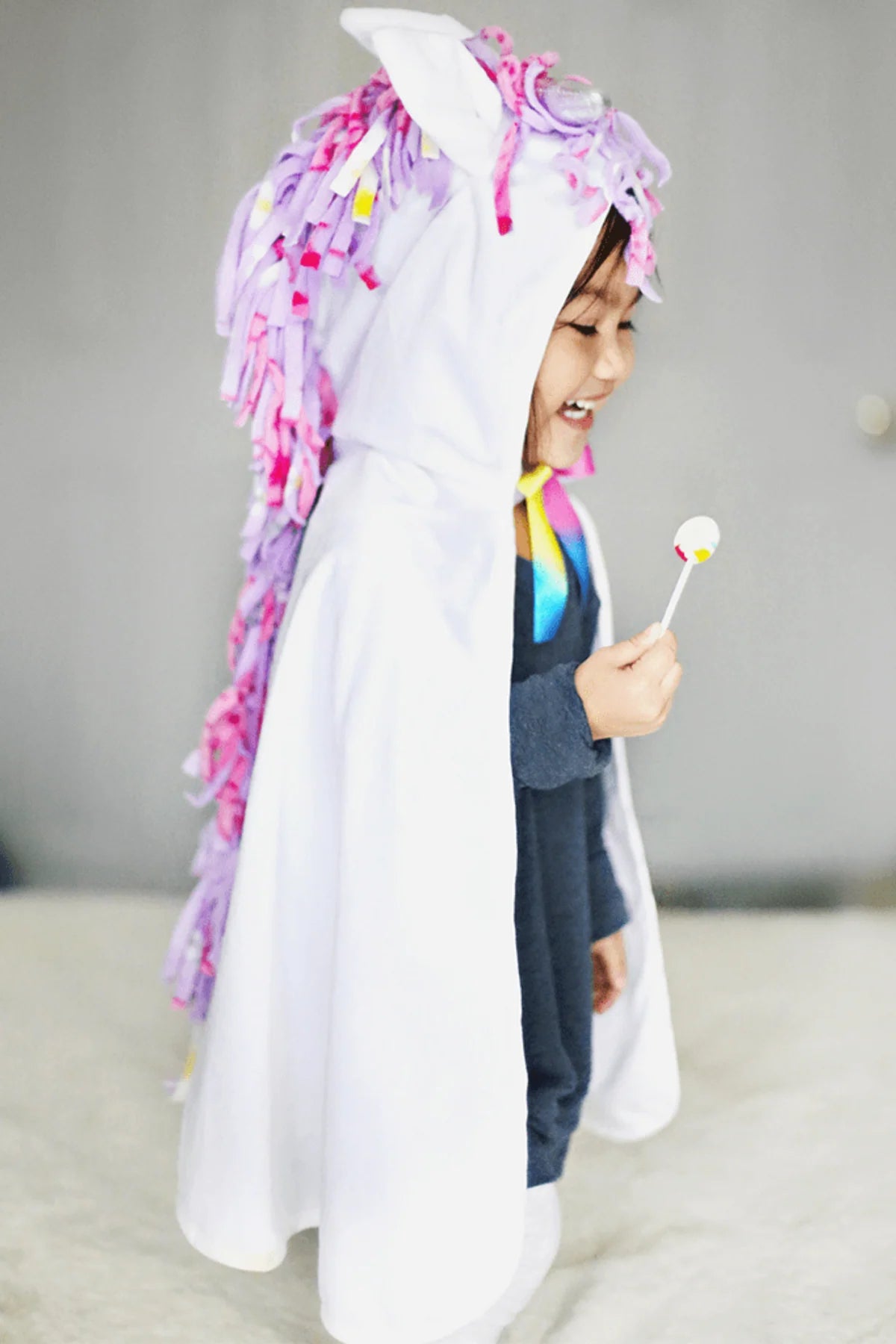 Unicorn Toddler Cape, White, Size 2-3T