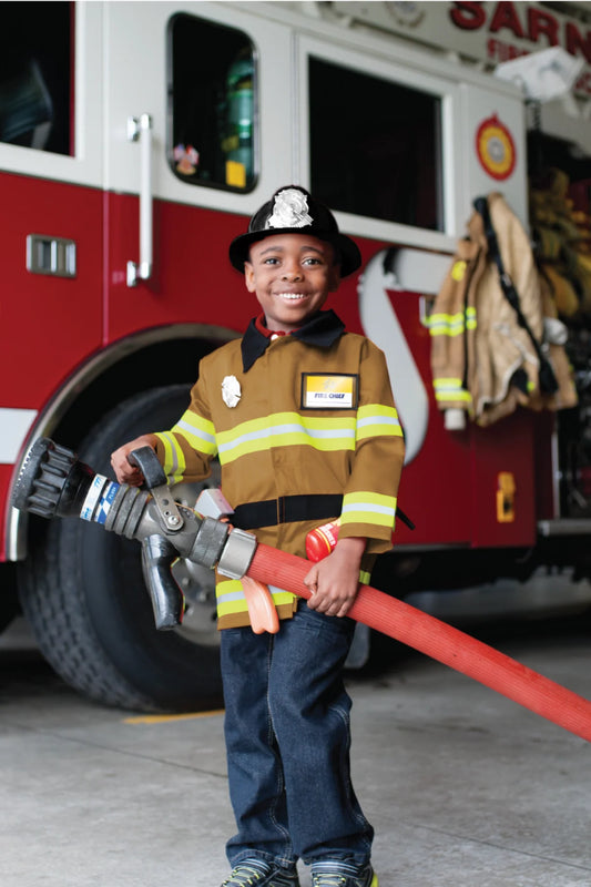 Firefighter Set Includes 5 Accessories, Size 3-4