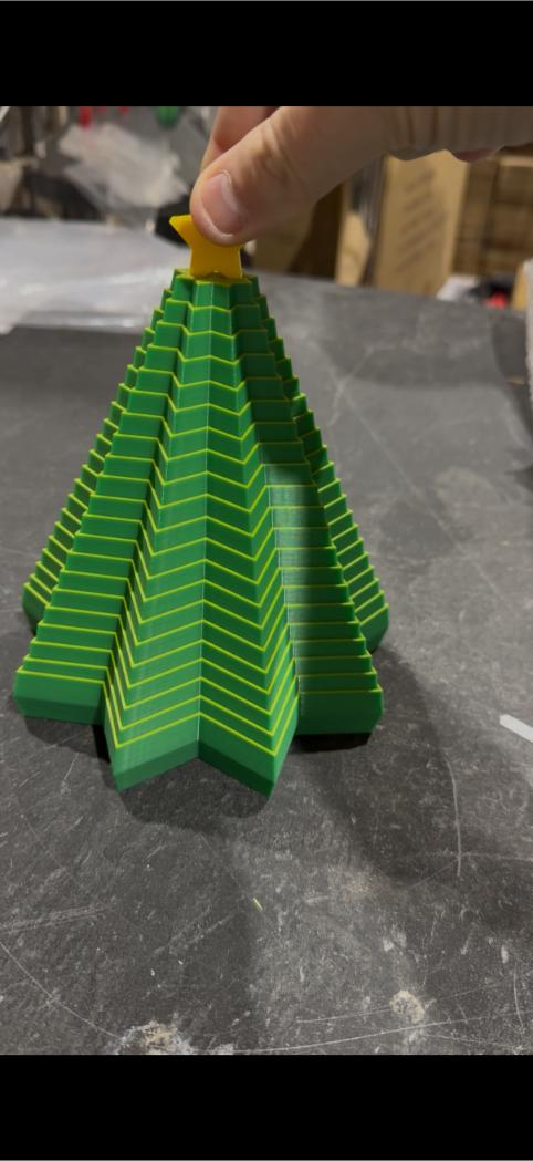XL Christmas Tree Collapsing Star