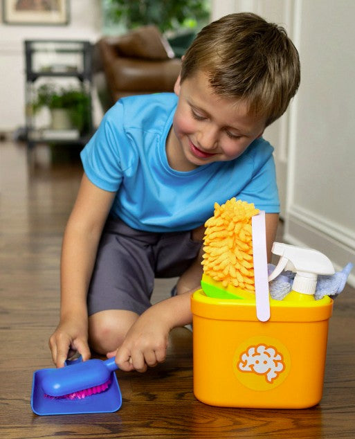 Pretendables Cleaning Set