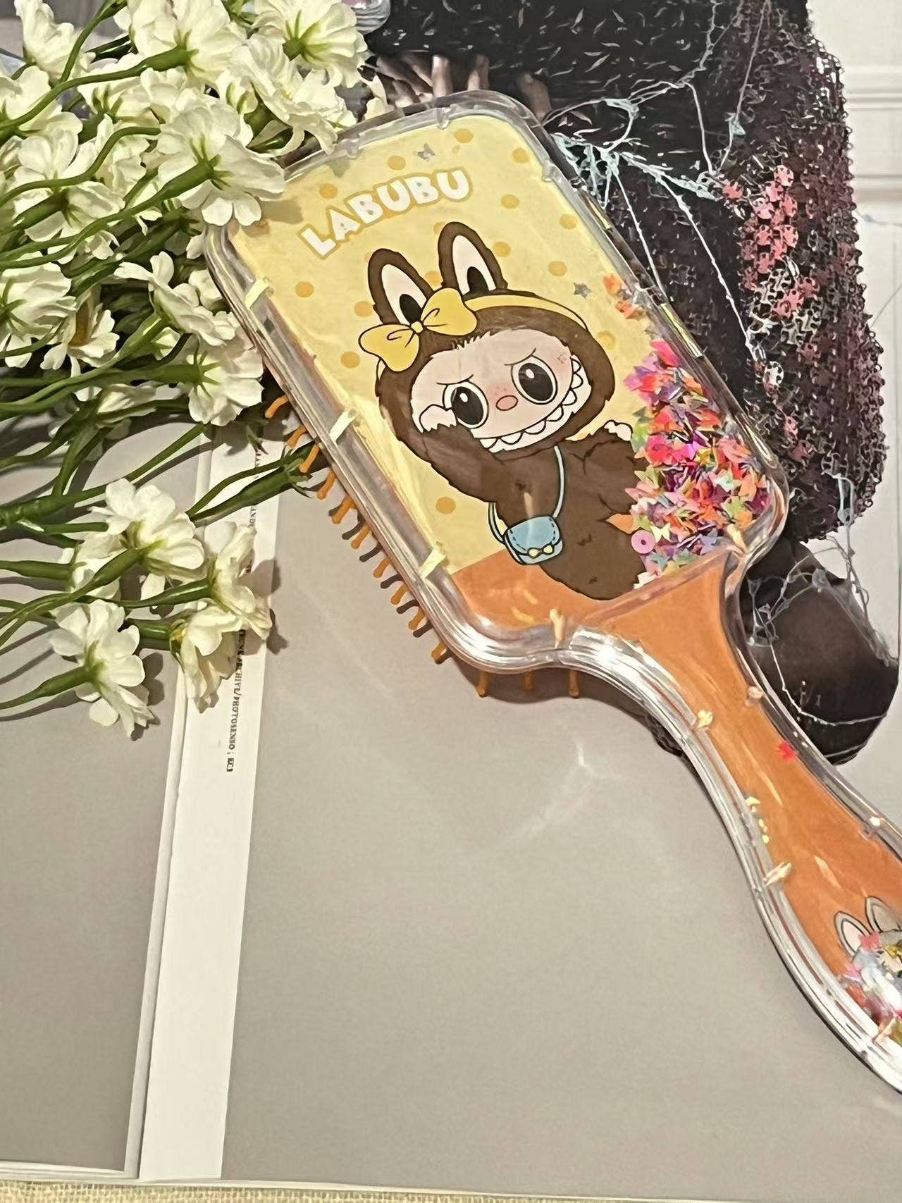 Labubu Liquid Sequins Hair Brush