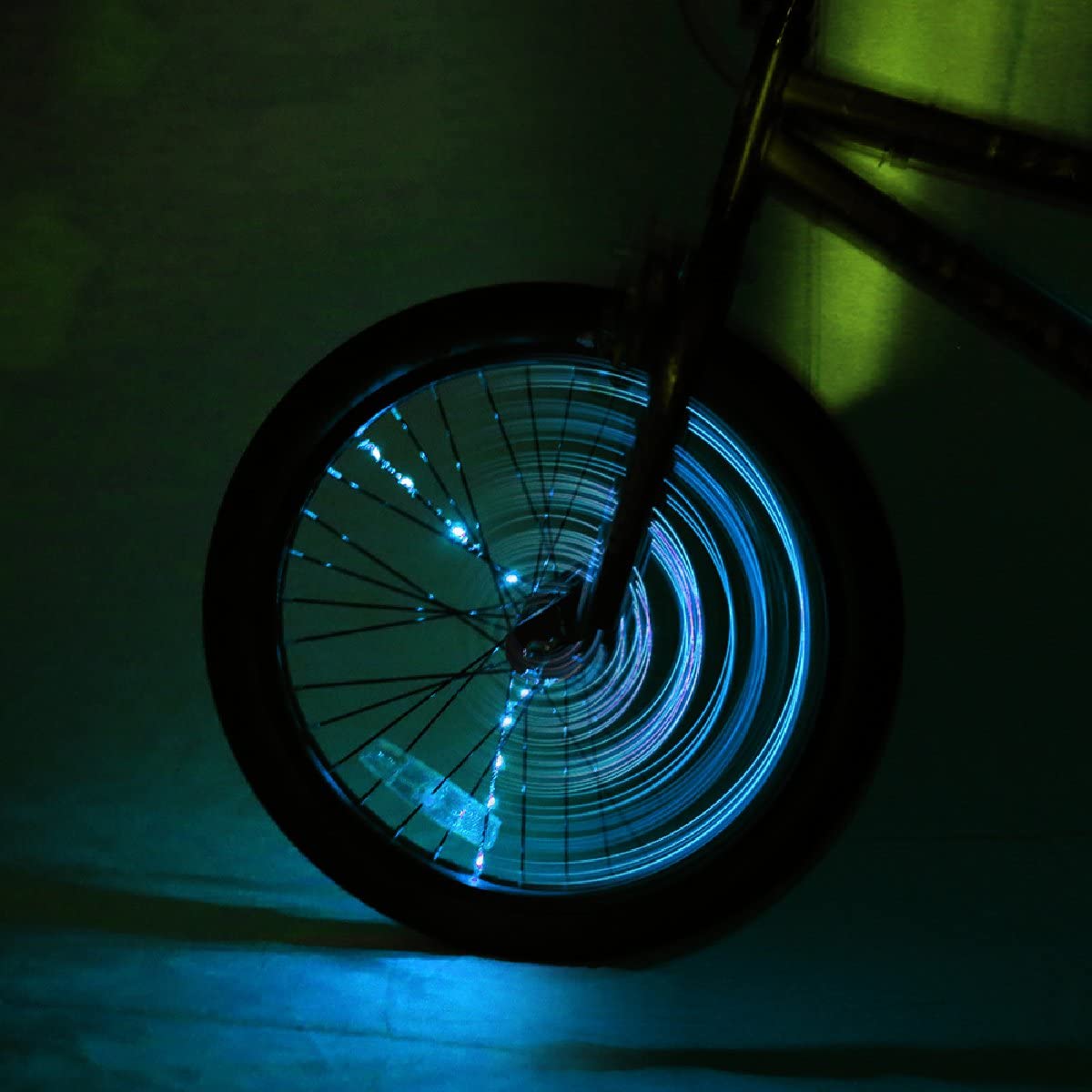 Spin Bright Blue Pattern