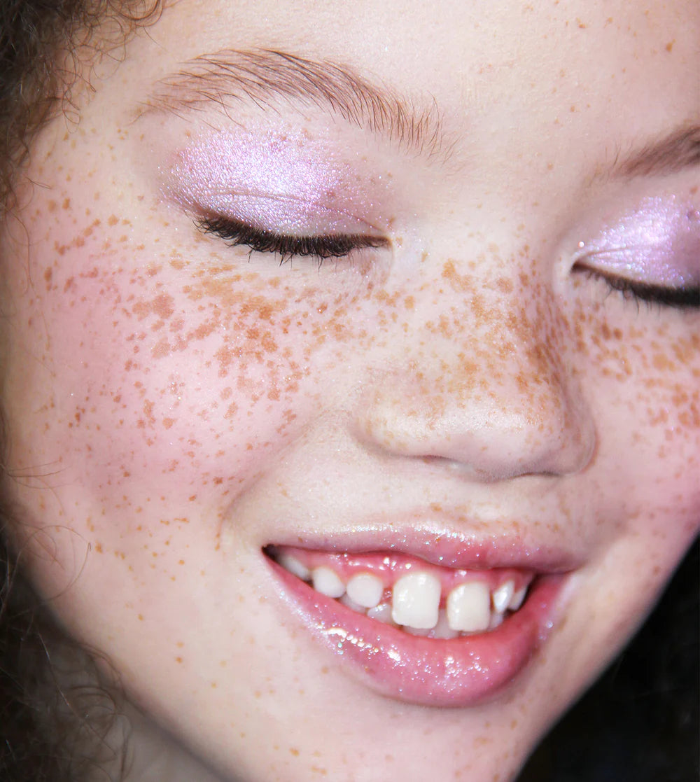 Eye and Cheek 90210 Glow