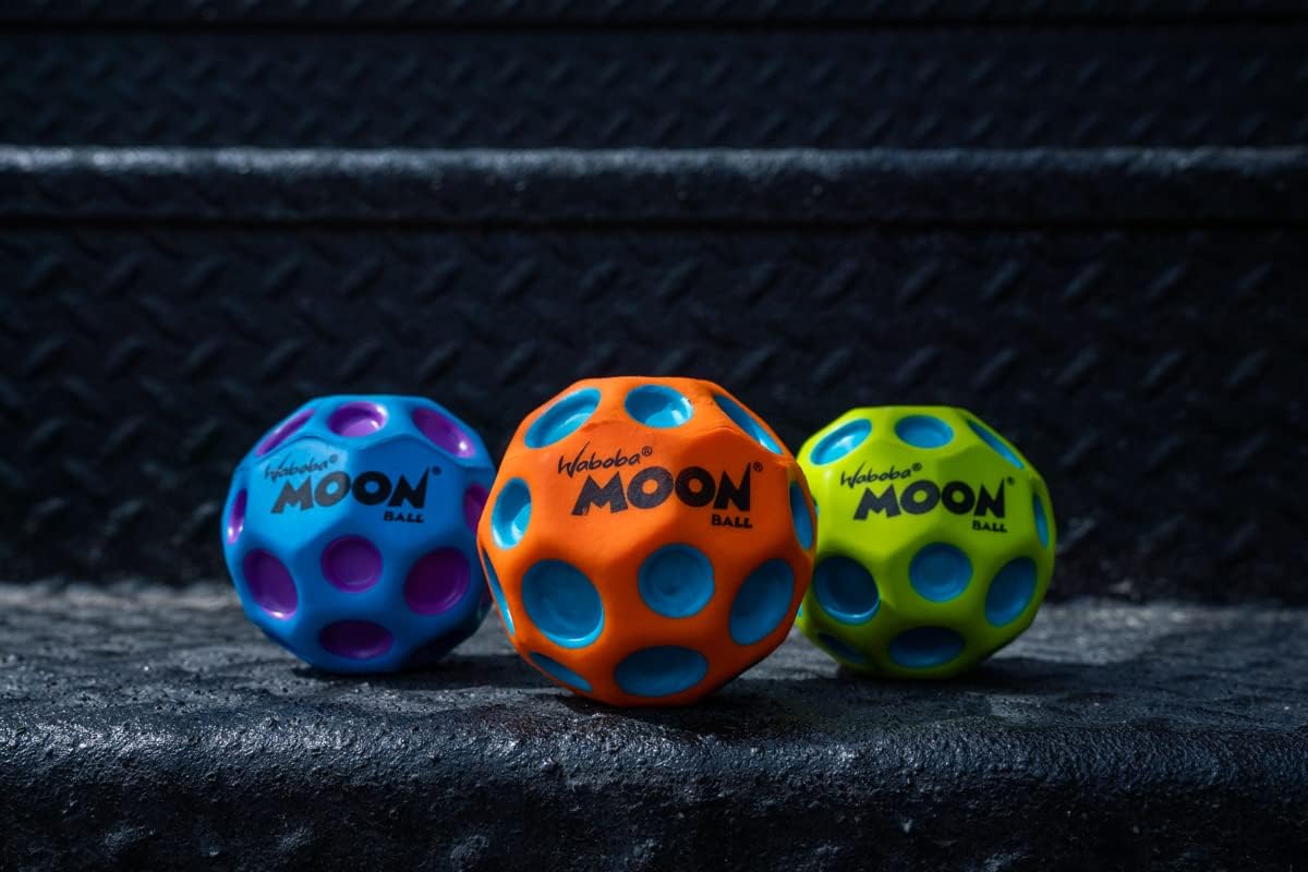 Moon Martian Ball